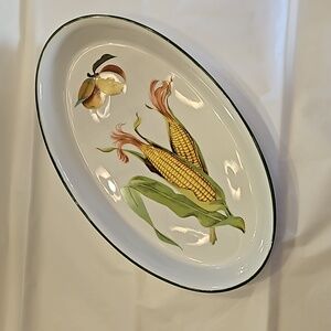 Vintage Evesham Vale (Green edge) oval casserole dish.